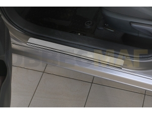 Накладки на пороги Russtal зеркальные для Toyota Corolla № TOYCR13-01