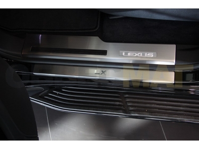 Накладки на пороги Russtal карбон с надписью для Lexus RX-200t/350 2015-2021