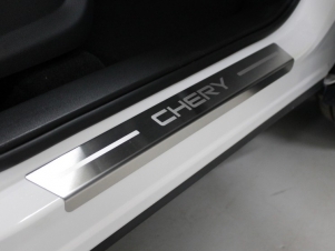 Накладки на пороги лист шлифованный надпись Chery 4 шт для Chery Tiggo 7 Pro № CHERTIG7P20-11