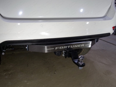 Фаркоп ТСС оцинкованный, крюк Е нержавеющий, надпись Fortuner для Toyota Fortuner 2017-218