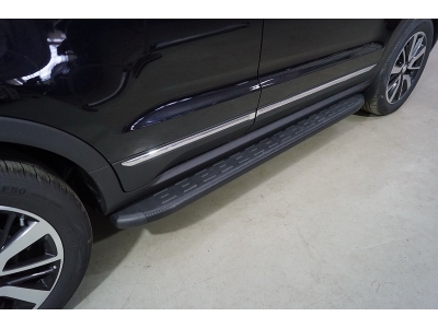 Пороги алюминиевые с пластиковой накладкой (карбон черные) 1720 мм ТСС для Changan CS55 2WD 1.5T 2017 – н.в. 