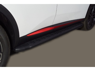 Пороги алюминиевые с пластиковой накладкой (карбон черные) 1720 мм ТСС для Changan CS55 plus I Рестайлинг 2WD 1.5T 2021 – н.в.