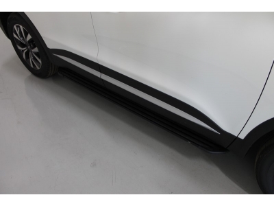 Пороги алюминиевые "Slim Line Black" 1720 мм для Chery Tiggo 7 PRO MAX 4WD 2025-н.в.