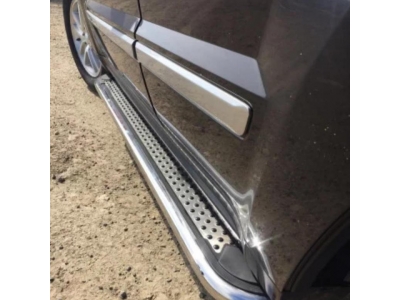 Пороги алюминиевые Maydos 2 Erkul для Range Rover Evoque 2011-2018