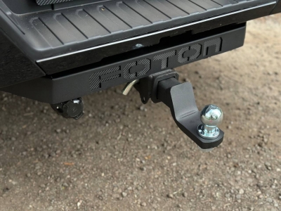 Фаркоп (Black, шар E, надпись Tunland V9) для Foton Tunland V9 2.0 Diesel АКПП 4WD 2025-н.в.