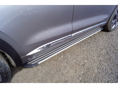 Пороги алюминиевые Slim Line Silver 1820 мм ТСС для Geely Monjaro 2.0 4WD 2021 – н.в.