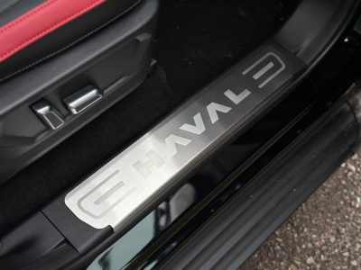 Накладки на пластиковые пороги (лист шлифованный надпись HAVAL) 4шт для Haval H3 1.5 2WD 2024-н.в.