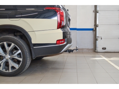 Фаркоп для Hyundai Palisade 2021-н.в. съемное крепление шара под американский квадрат
