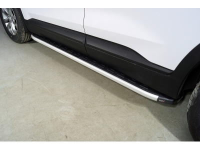 Пороги алюминиевые с пластиковой накладкой 1820 мм ТСС для Hyundai Santa Fe IV Рестайлинг 2020 – 2023 