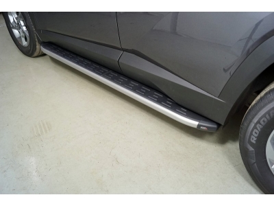 Пороги алюминиевые с пластиковой накладкой (карбон серебро) 1820 мм ТСС для Hyundai Tucson 2020 – н.в.
