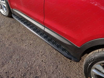 Пороги алюминиевые ТСС с накладкой чёрные для Hyundai Santa Fe 2015-2018