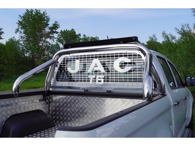 Защита кузова и заднего стекла 76,1 мм со светодиодной фарой ТСС для JAC T6 2015 – н.в.