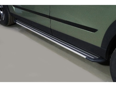 Пороги алюминиевые Slim Line Silver 1720 мм для Jaecoo J7 1.6T 2WD 2023 – н.в. JAECOOJ723-03B