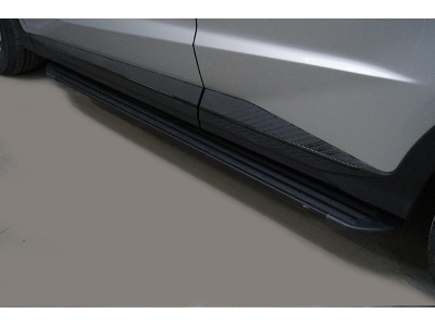 Пороги алюминиевые 'Slim Line Black' 1720 мм для Jetour x70 plus 2WD 2020 – н.в.  JETX70PL23-03B