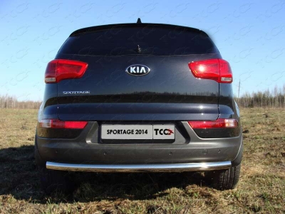 Защита заднего бампера центральная 60 мм ТСС для Kia Sportage 2014-2015