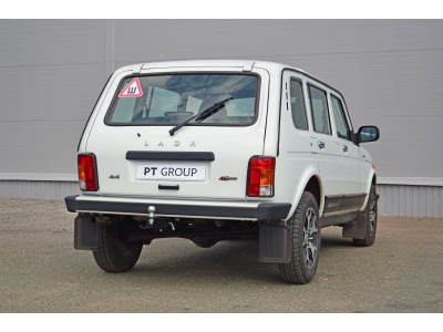 Фаркоп для Lada Niva 4x4 2121, 2131 1995-2006, Lada 4x4 2006-2020, Lada Niva Legend 2021-н.в. съемное крепление шара под американский квадрат