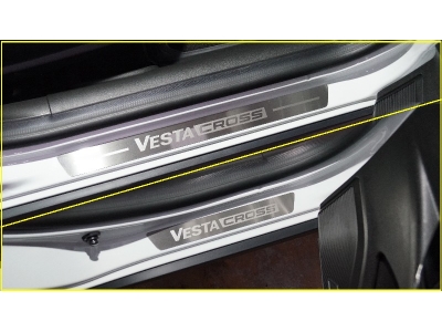 Накладки на пороги (лист шлифованный надпись Vesta Cross) ТСС для Lada Vesta Cross 1.6 I Рестайлинг 2022 – н.в.