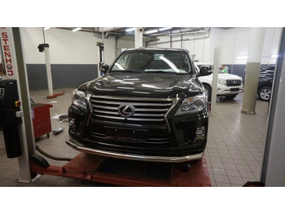 Защита переднего бампера 76 мм Турция для Lexus LX-570 2012-2015