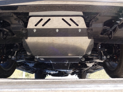 Защита радиатора ТСС алюминий 4 мм для Toyota Land Cruiser 200/Lexus LX-570/570 Sport/450d № ZKTCC00034