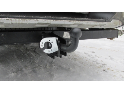 Фаркоп для Mitsubishi L200 2006-2015, 2015-2023, 2023-н.в. крепление шара на двух болтах