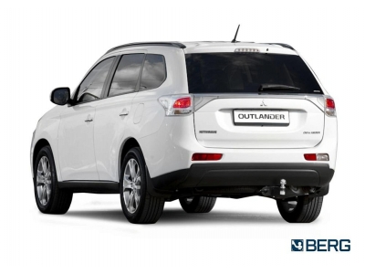 Фаркоп для Mitsubishi Outlander 2012-2022 съемное крепление шара под американский квадрат