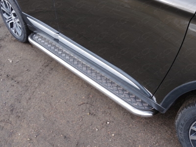 Пороги с площадкой алюминиевый лист 60 мм ТСС для Mitsubishi Outlander 2015-2018
