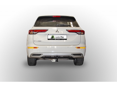 Фаркоп для Mitsubishi Outlander 2022-н.в. с условно-съемным креплением шара (на 2 болтах)