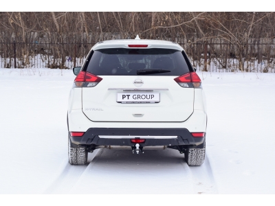 Фаркоп для Nissan X-Trail T32 2014-2022 съемное крепление шара под американский квадрат