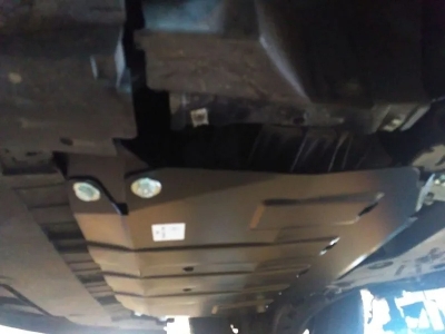 Защита картера двигателя, КПП (2,5 мм, сталь) для Renault Trafic 2006-2014 (V = 2.0d MT), Renault Trafic 2014-н.в. (V = 1.6d MT FWD)