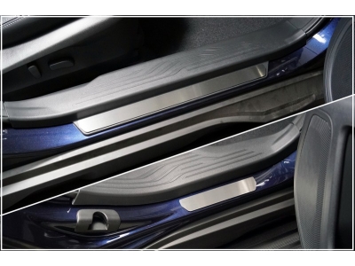 Накладки на пластиковые пороги (лист шлифованный) 4шт для Subaru Outback VI Рестайлинг 2022 – н.в. SUBOUT21-02