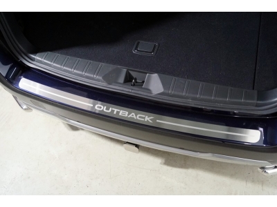 Накладка на задний бампер (лист шлифованный надпись Outback) ТСС для Subaru Outback VI Рестайлинг 2022 – н.в.