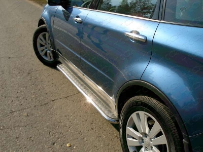Пороги с площадкой алюминиевый лист 42 мм ТСС для Subaru Tribeca 2007-2014
