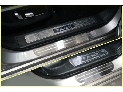 Накладки на пороги (лист шлифованный с полосой) 4шт для TANK 500 V6 4WD 2023 TANK50023-01