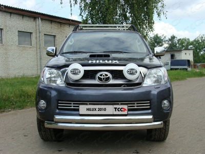 Защита передняя двойная 75-75 мм ТСС для Toyota Hilux 2008-2011
