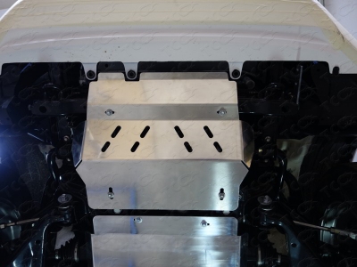 Защита радиатора ТСС алюминий 4 мм для Toyota Hilux/Fortuner 2015-2021