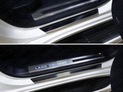Накладки на пороги с гибом зеркальный лист ТСС для Toyota Land Cruiser 200 2015-2021