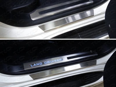 Накладки на пороги с гибом шлифованный лист ТСС для Toyota Land Cruiser 200 2015-2021