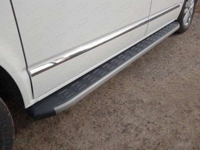 Пороги алюминиевые ТСС с накладкой серые для Volkswagen Multivan T6 2015-2021
