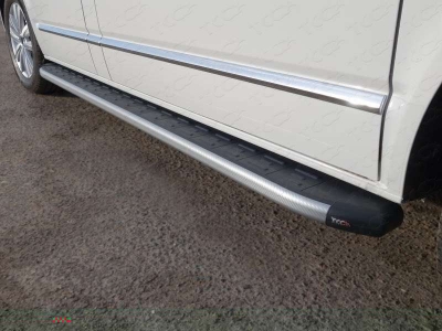 Пороги алюминиевые ТСС с накладкой серебристые для Volkswagen Multivan T6 2015-2021