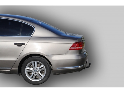 Фаркоп для Volkswagen Passat B7 2010-2015 с условно-съемным креплением шара (на 2 болтах)