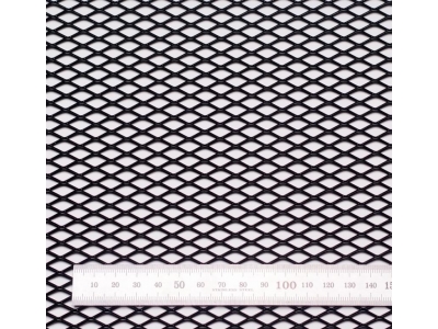 Сетка просечновытяжная серебриста 25x100 сота 15 мм для