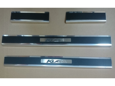 Накладки на внутренние пороги карбон 4 штуки Alu-Frost для Ford Kuga 2013-2021