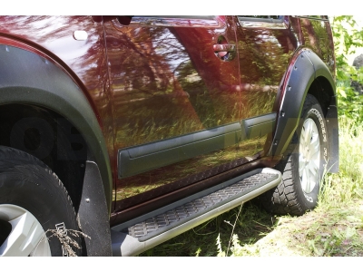 Молдинги на двери комплект глянец узкие для Nissan Pathfinder R51 № MN-076400