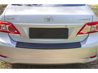 Накладка на задний бампер ABS-пластик для Toyota Corolla № NT-151302