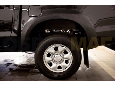 Расширитель колесных арок задний правый шагрень для Toyota Hilux № RTH-031032