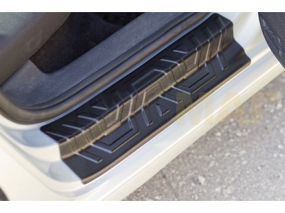Накладки на пороги задних дверей Русская Артель для Volkswagen Polo 5 2009-2015