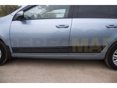 Молдинги на двери комплект шагрень вариант 1 для Volkswagen Golf 6 № MV-077102