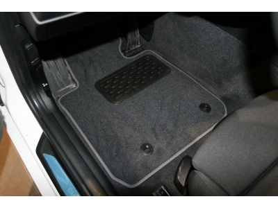 Коврики в салон текстиль 4 штуки Autofamily для BMW 1 F20 2011-2021 NLT.05.33.11.110kh