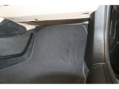 Коврики в салон текстиль 4 штуки для АКПП Autofamily для BMW 7 F01/02 2008-2015