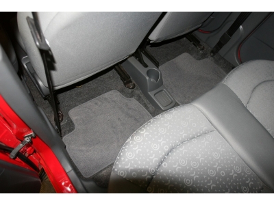 Коврики в салон текстиль 4 штуки Autofamily для Chevrolet Spark 2005-2010 NLT.08.04.11.110kh